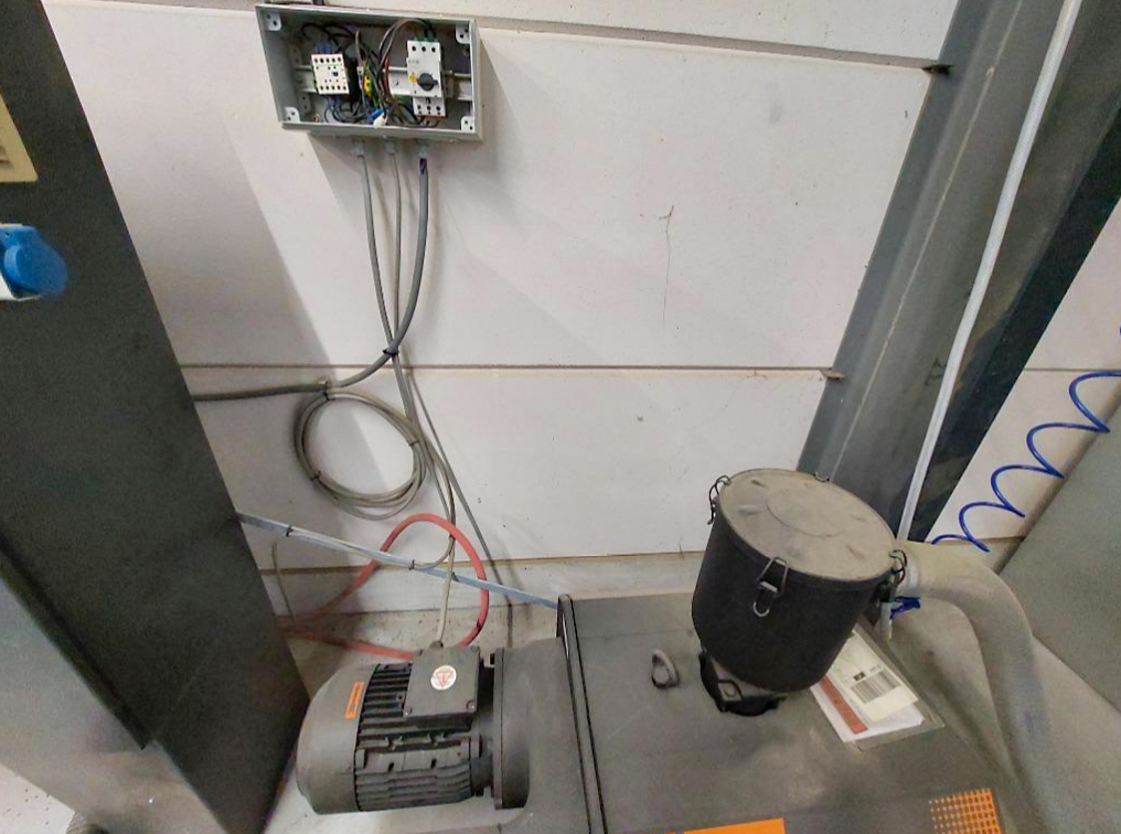 Usado Multicam 5-304-H - Router CNC - 2012