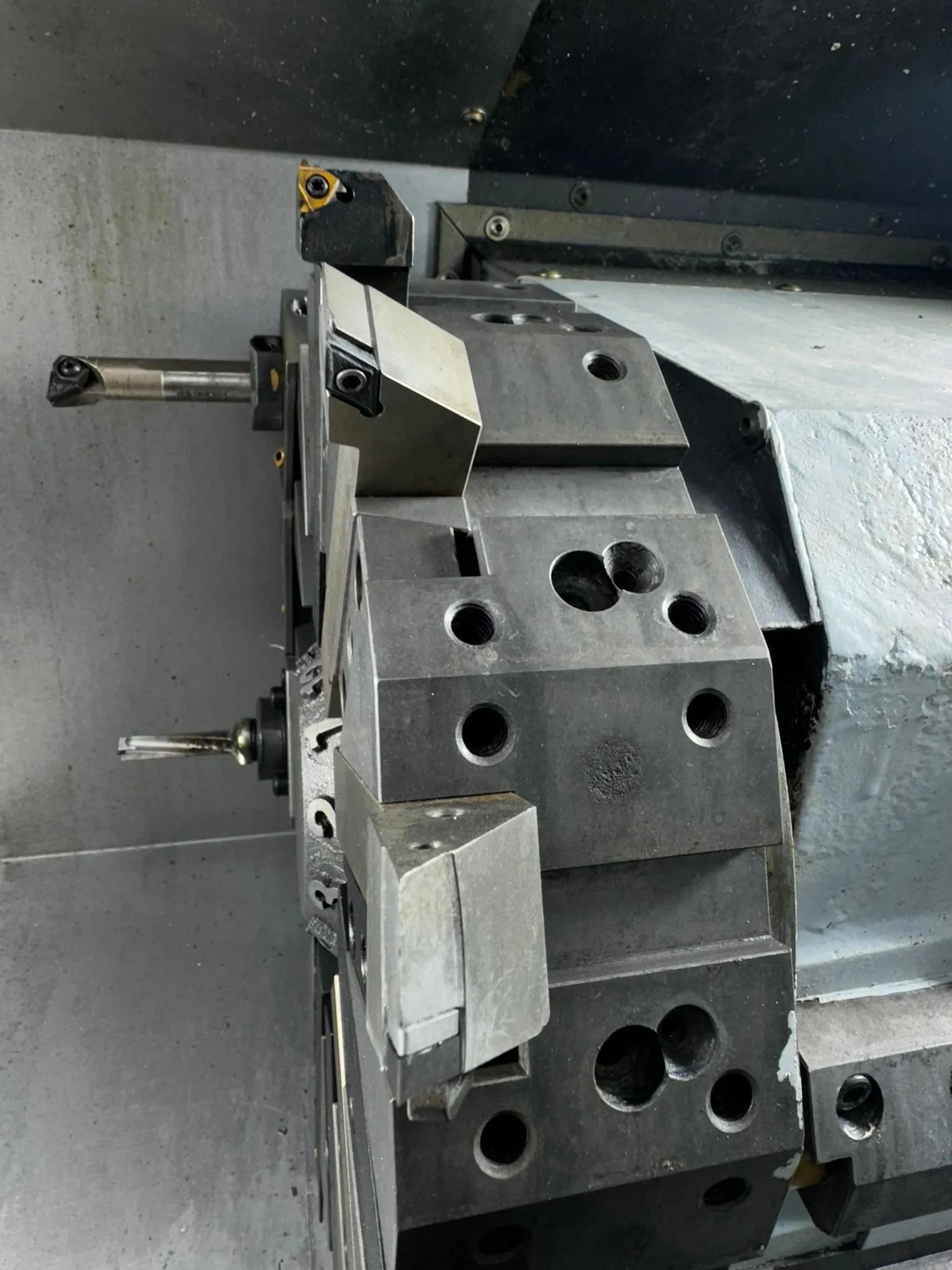 Usado Torno CNC Doosan Lynx 220 I