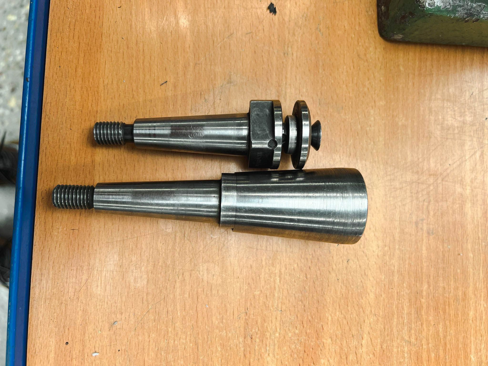 Used Schutte WU32 - Grinding - 1982