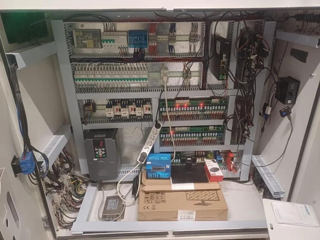 Used Comeva Nicron Top Barras 13/32 I CNC Machining Center