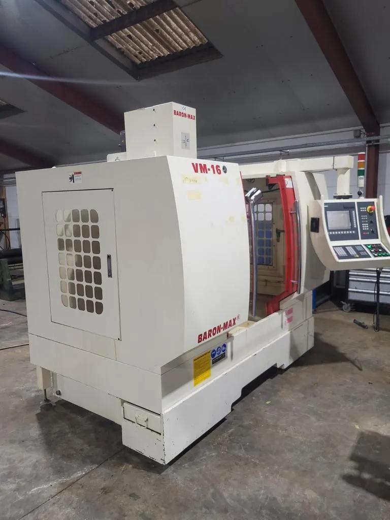 Gebruikt Baron-Max VM-16 I Verticaal bewerkingscentrum