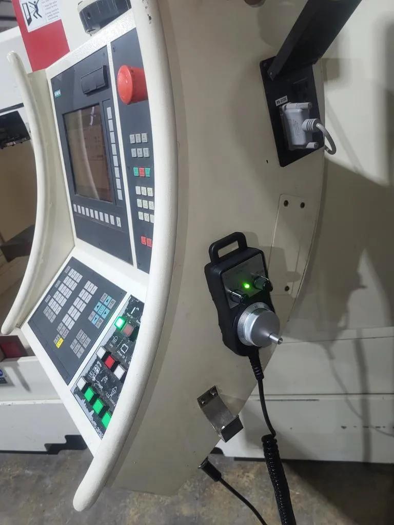 Gebruikt Baron-Max VM-16 I Verticaal bewerkingscentrum