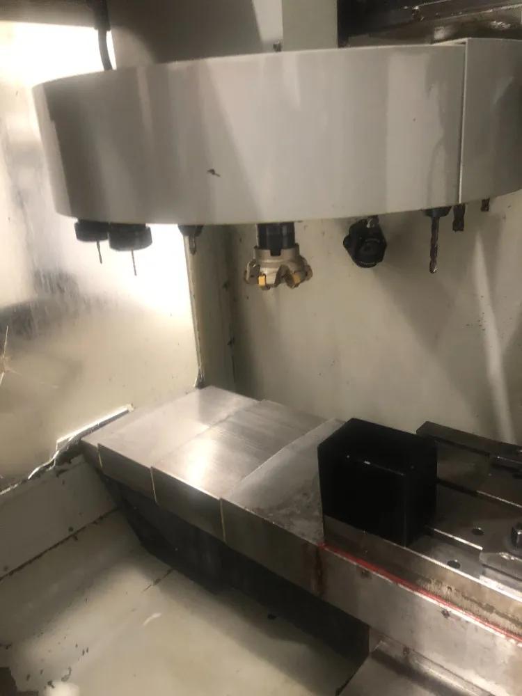 Gebruikt Haas VF-2 DHE I Verticale Bewerking Centrum