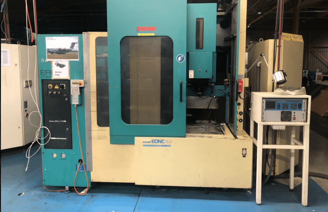 Gebruikt Makino EDNC-43 - EDM Machine - 1997