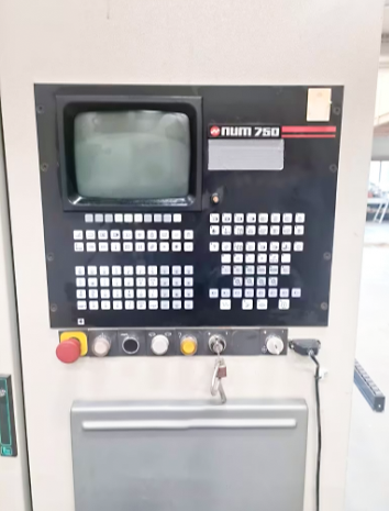 Used SCM Record 2 - CNC Machining Center - 1995