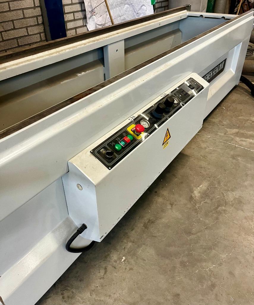 Used Soenen Hendrik MAR/2-4 I 2-Head Corner Welder