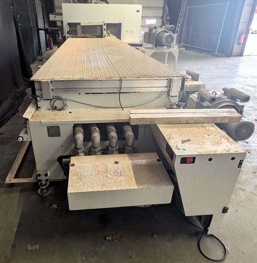 Used SCM Accord 25 FX-M I CNC Machining Center I 2021