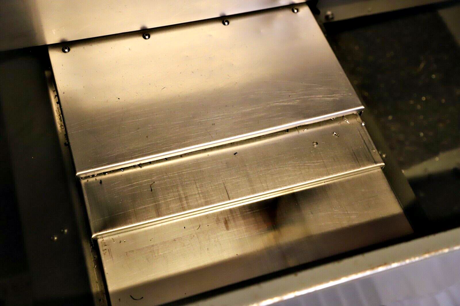 Gebruikt Emco VMC 200 - CNC Verticale bewerkingscentra