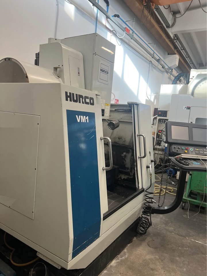 Used Hurco VM1 I Vertical Machining Center I 2004