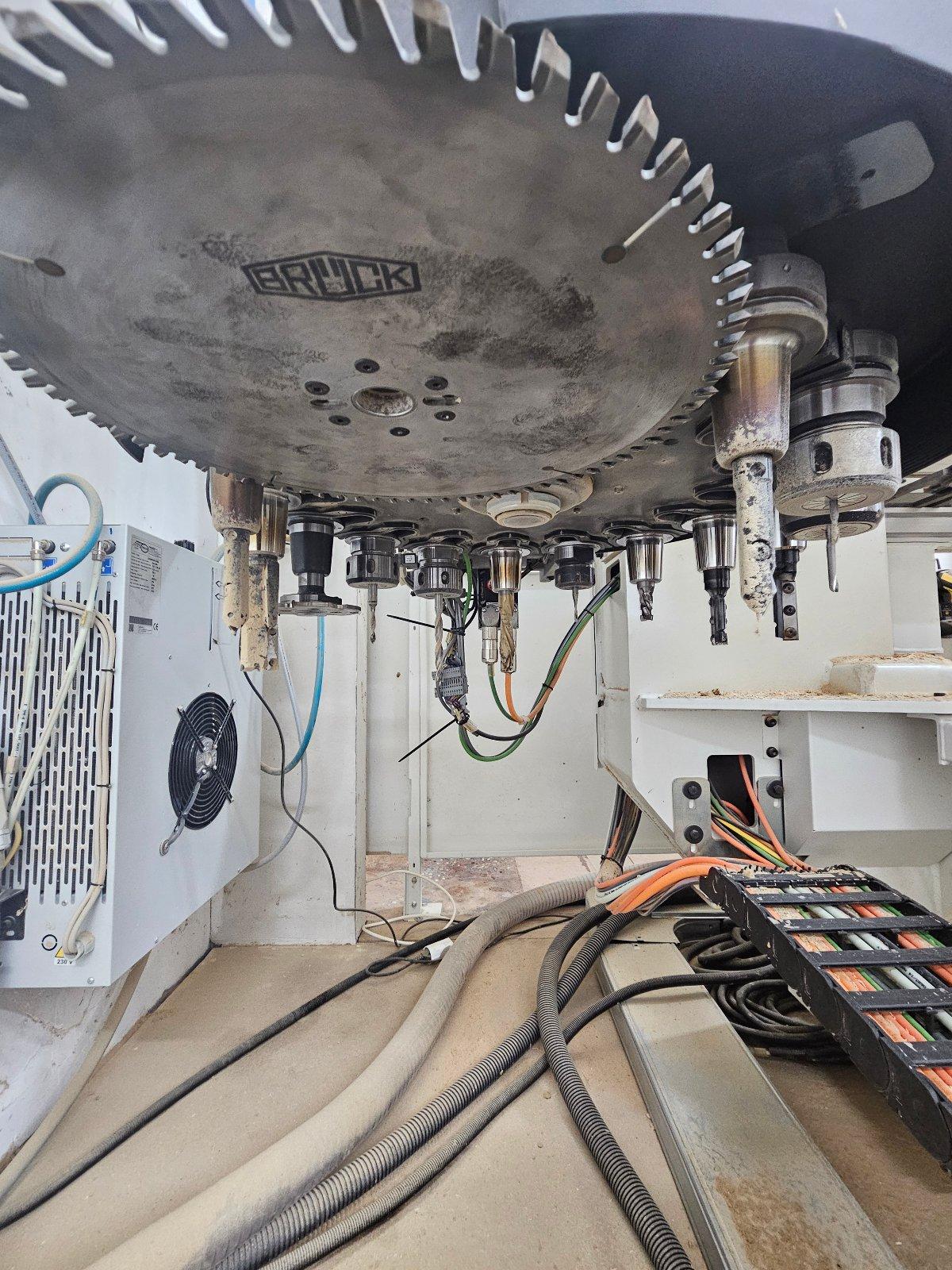 Used SCM Tech Z5 I CNC Machining Center I 2015