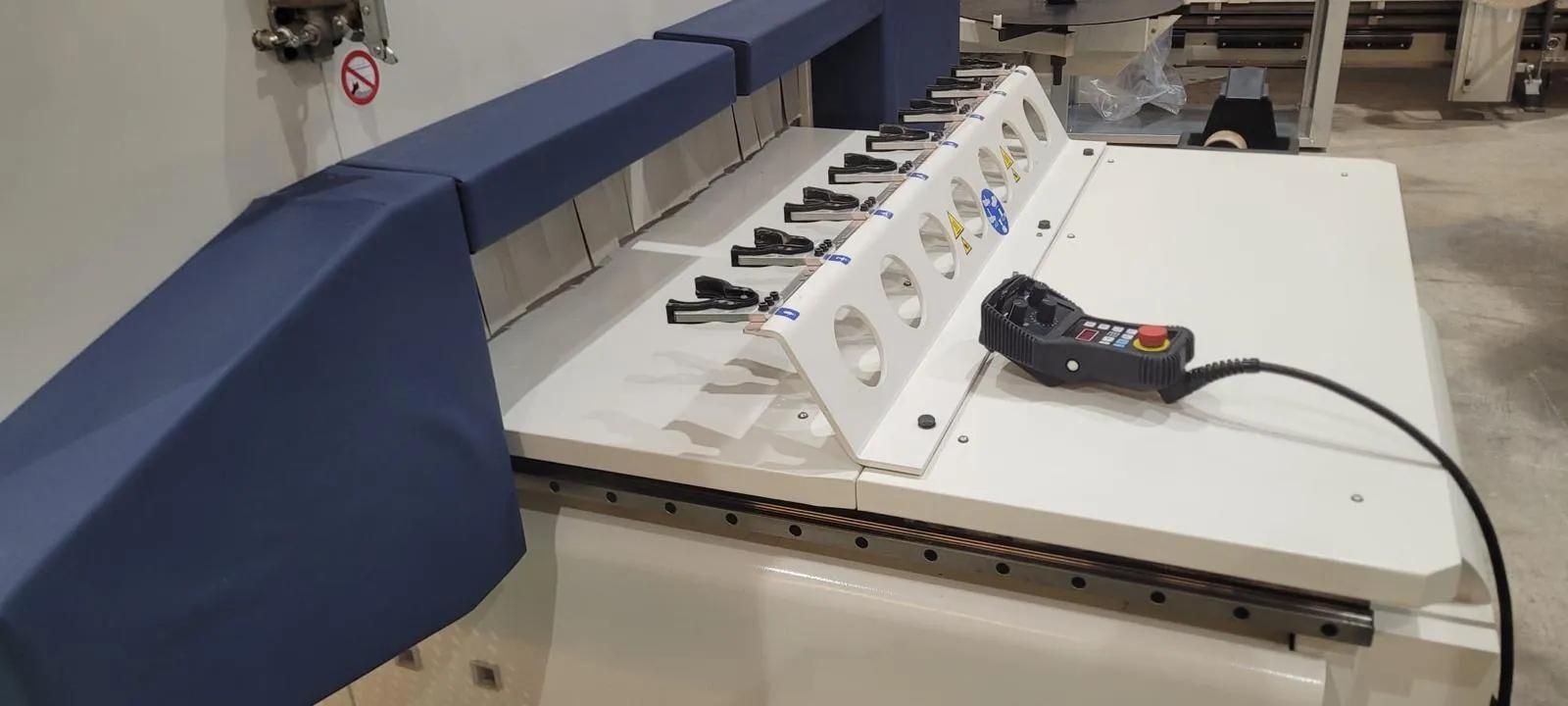 Usado Centro de Mecanizado CNC SCM Morbidelli N100 I