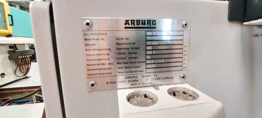 Gebruikt Arburg Allrounder 320 S 500-60  - Spuitgieten - 2000 - (Pakket 5 stuks)