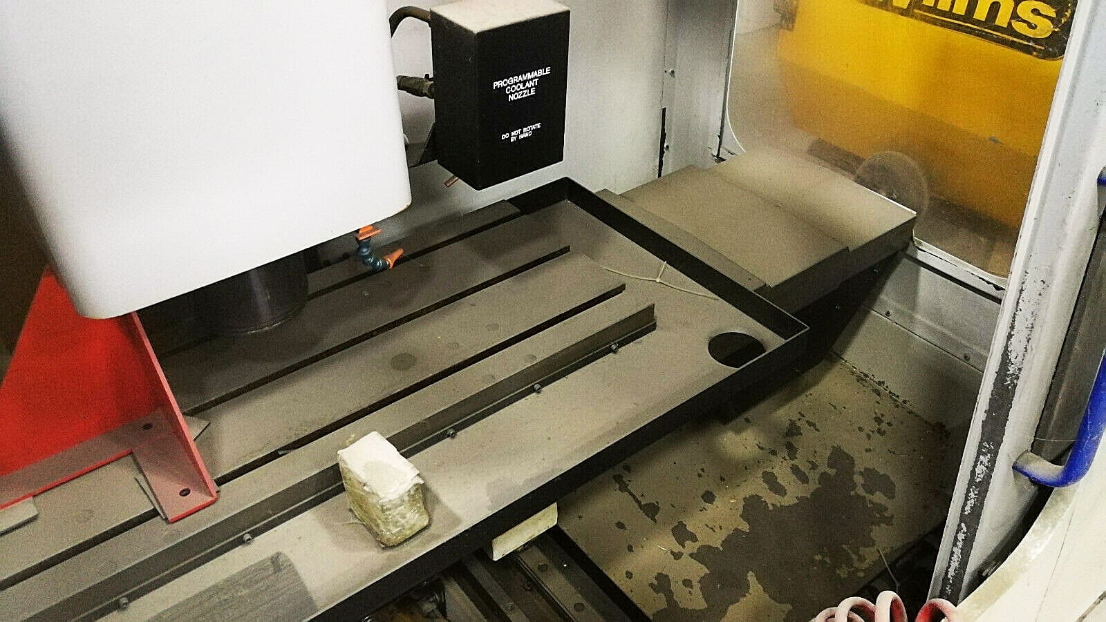 Used Haas Mikron VCE 750 - 1999