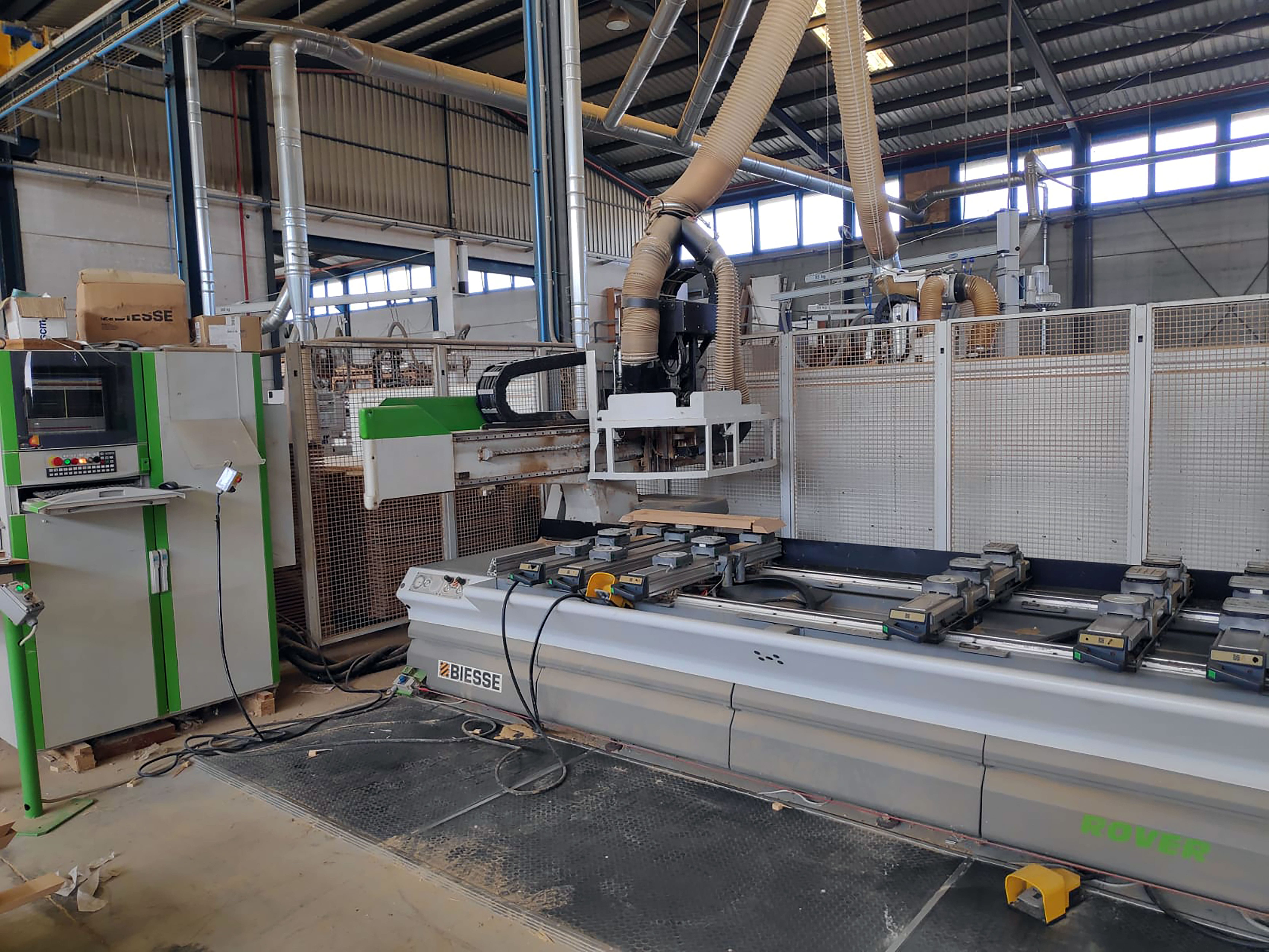Usado Biesse Rover 22 - Centro de Mecanizado CNC - 2001