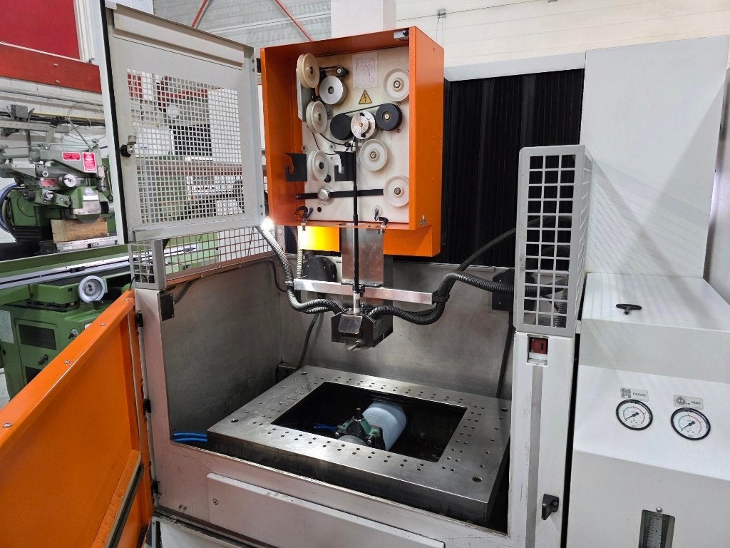Used Agie Charmilles FI 440 SLP I Wire EDM Machine I 2008