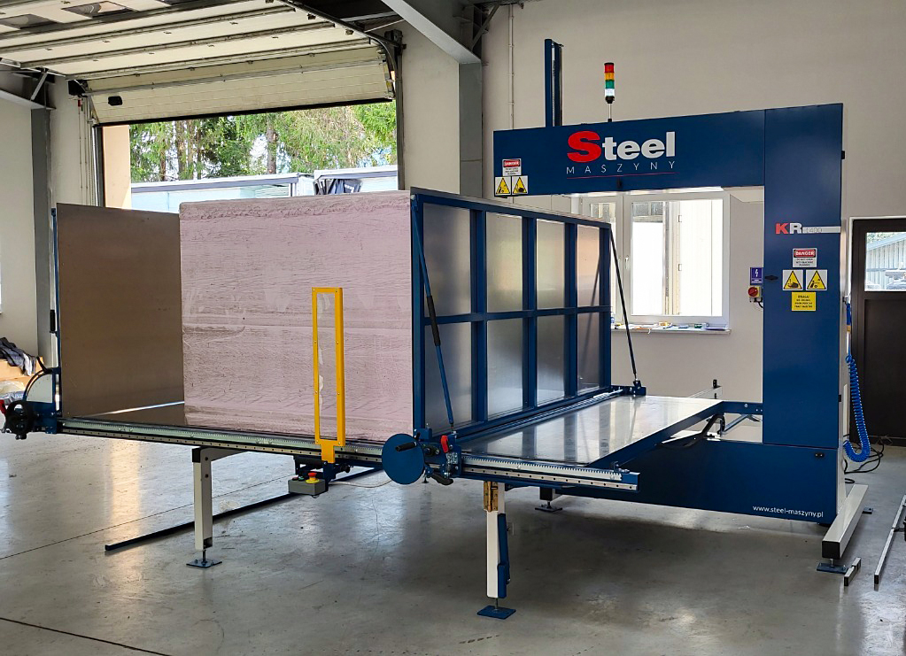 Usado Steel Maszyny CNC 1400 - Máquina de Corte de Espuma - 2023