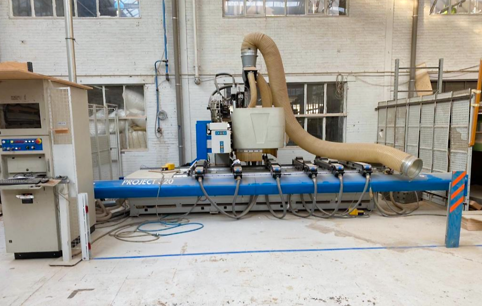 Gebruikt Masterwood Project 320 - CNC Bewerkingscentrum - 2000