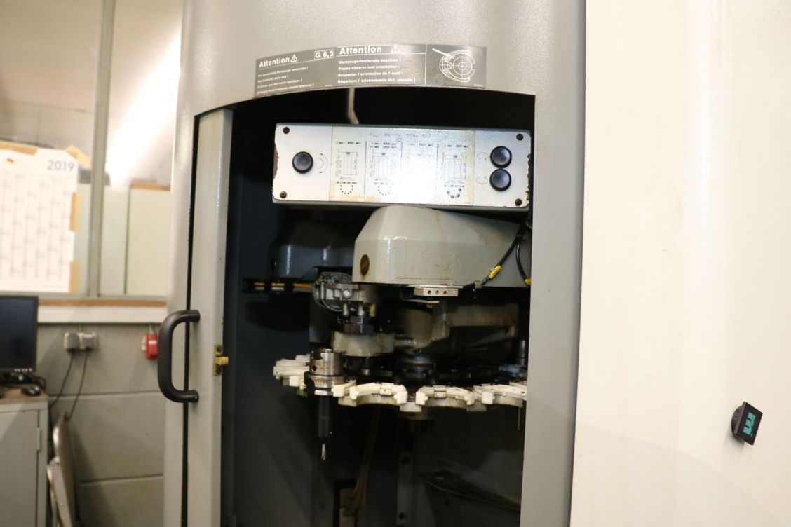 Used Deckel Maho DMU 70 I Vertical Machining Center I 2007