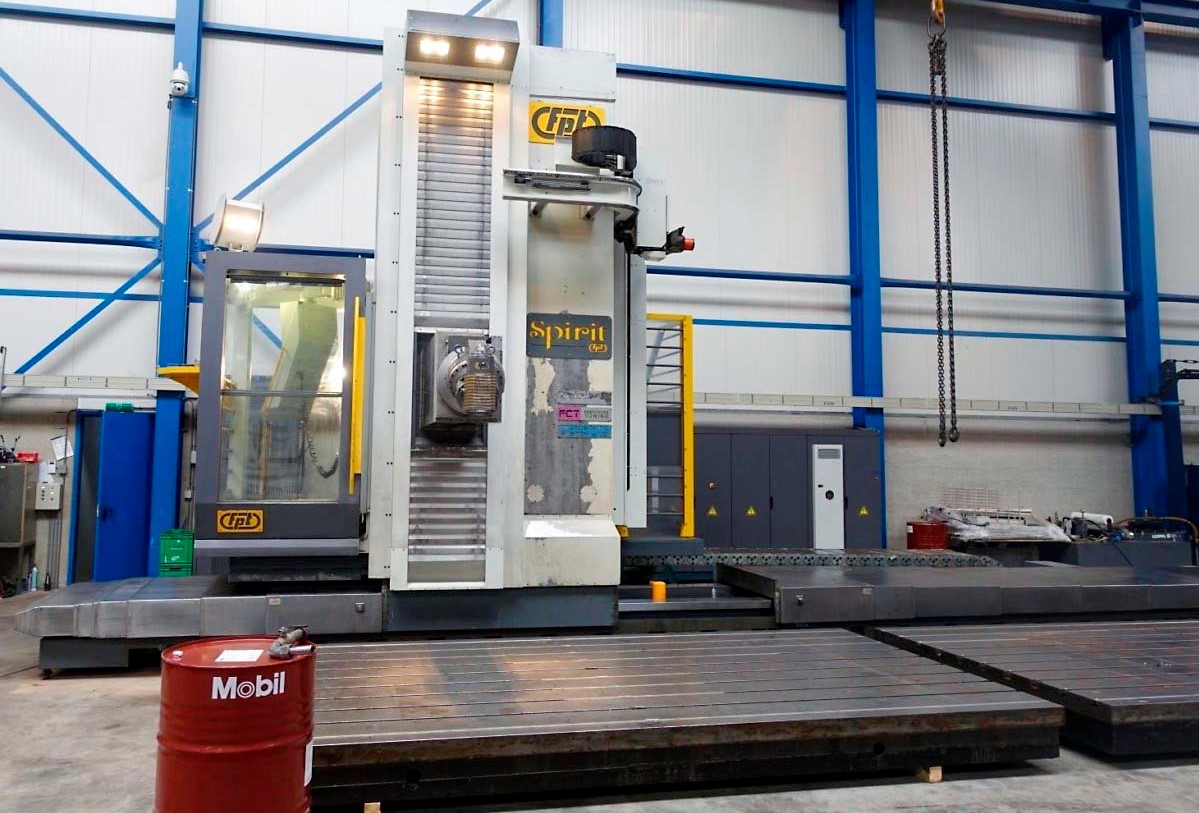 Usado FPT Spirit 130 - Fresadora de bancada - 2012