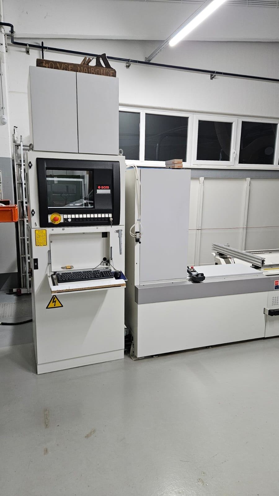 Used SCM Tech Z25 I CNC Machining Center I 2007