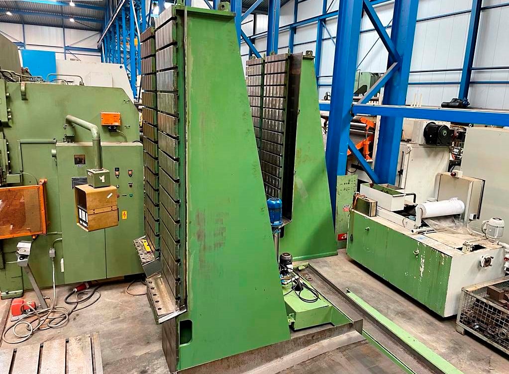 Gebruikt Anayak HVM 7000 - Bedfreesmachine - 1997