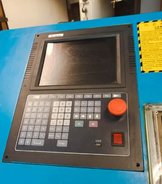 Gebruikt Baileigh PT-44VH-A - Plasma Snijden - 2013