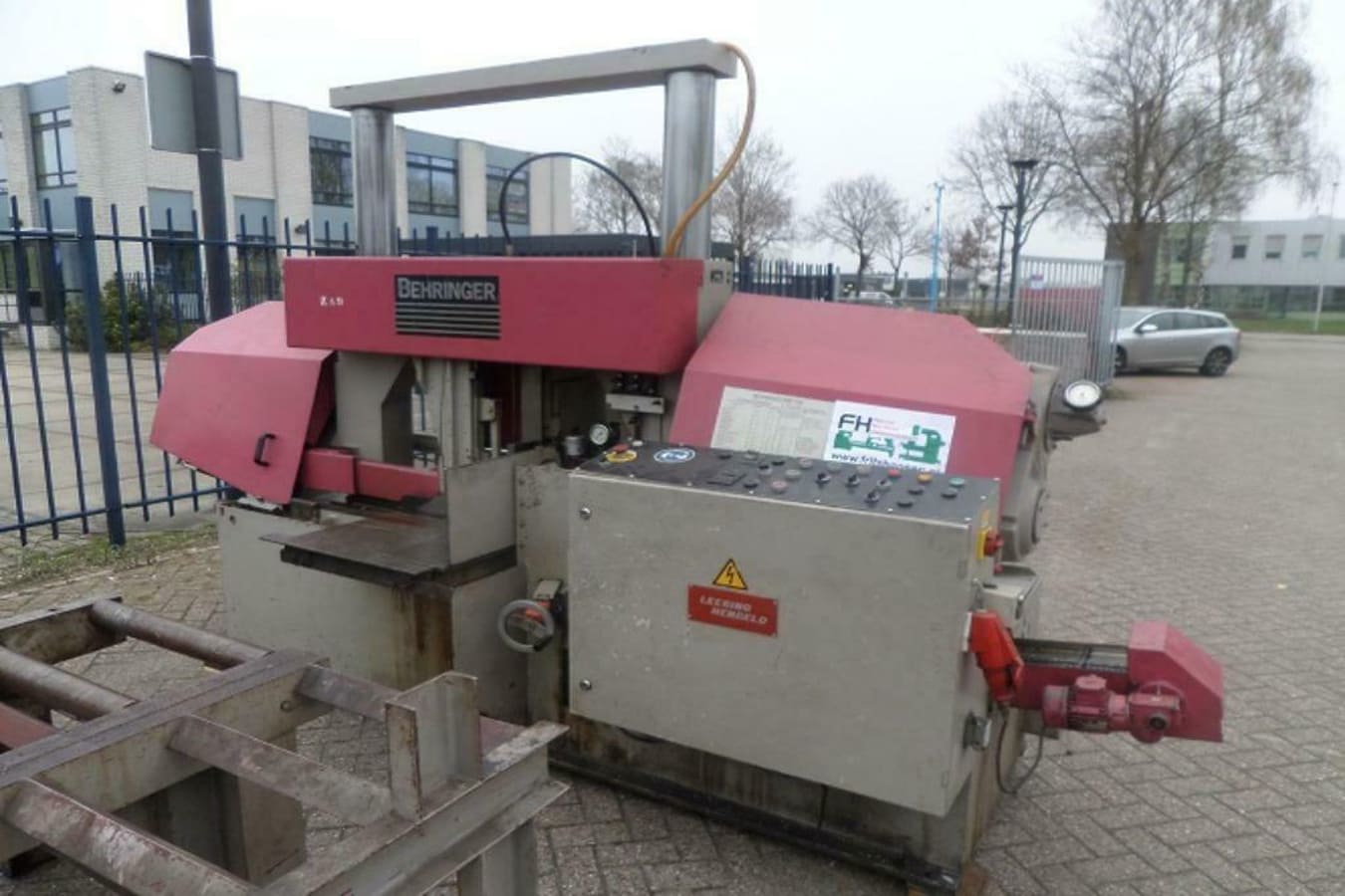 Usado BEHRINGER HBP 530