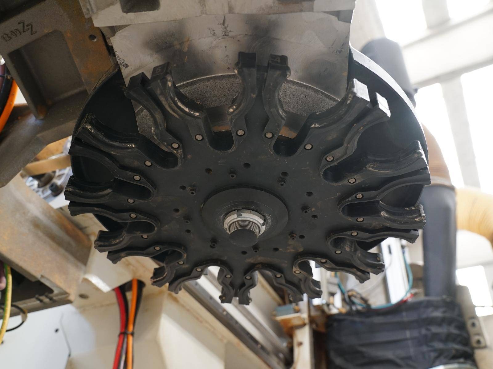 Used Morbidelli Universal 3612 I CNC Machining Center