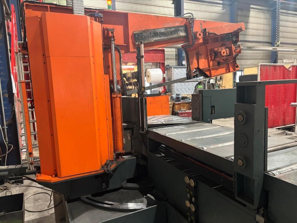 Used Cosen CNC-800DMM I Band Saw