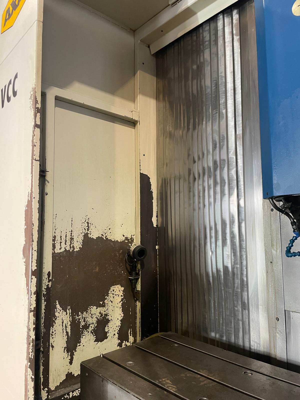 Used AXA VCC 1000 I Vertical Machining Center I 2005