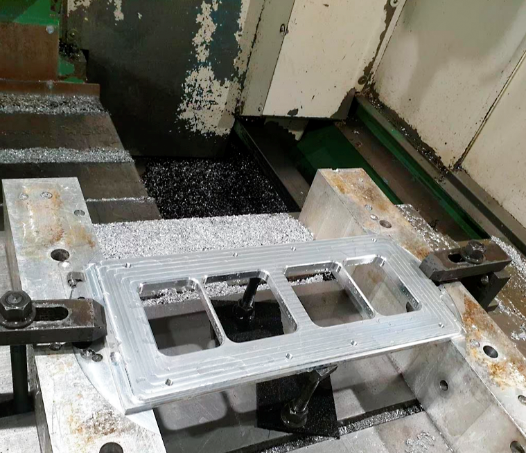 Gebruikt Beaver Toolmaker 600 - Verticale Bewerkingscentrum - 1986