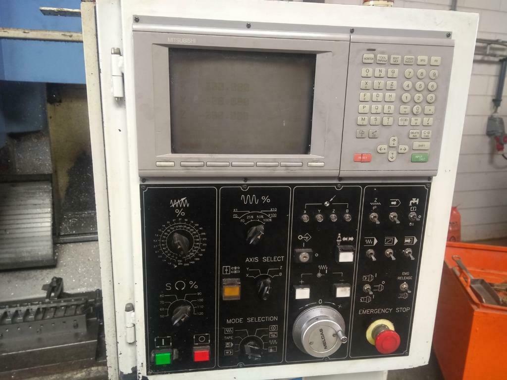 Gebruikt LEADWELL VMC 25