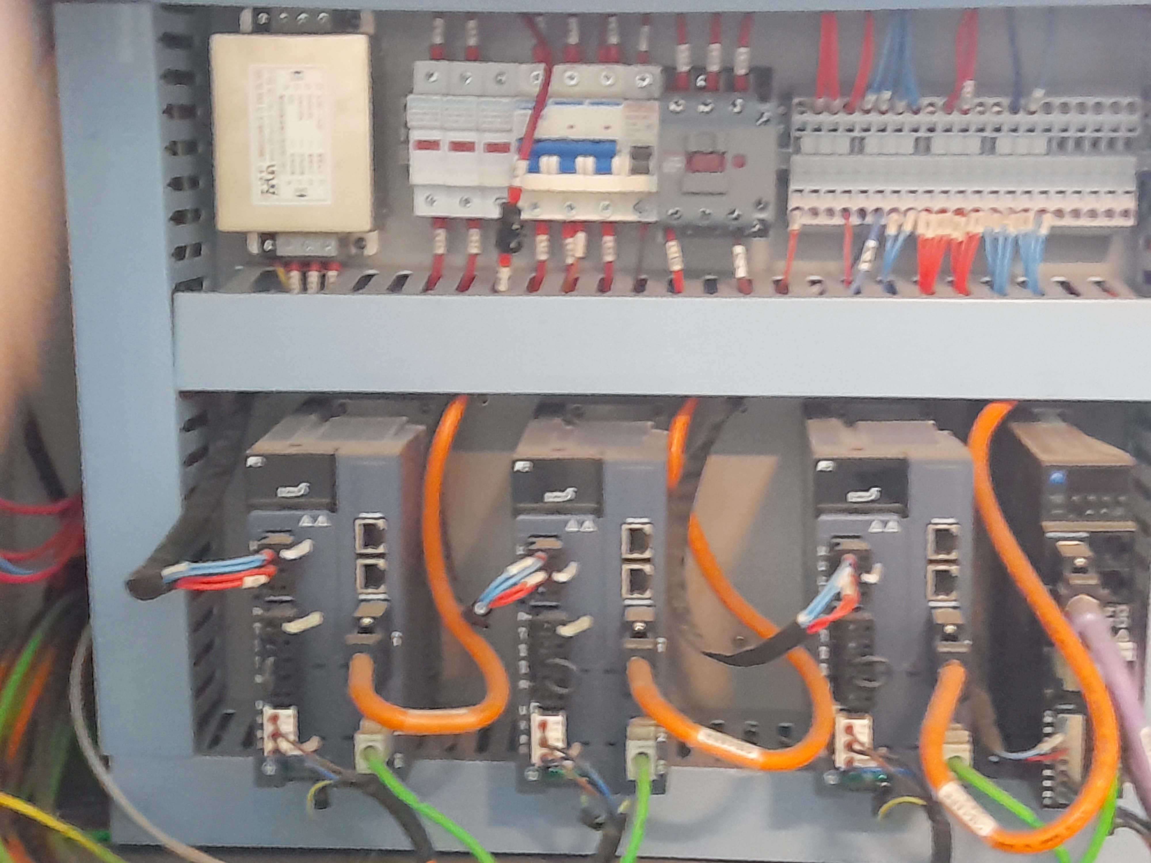 Usado IGoldenCNC iGR-F3015 - Corte por láser - 2021