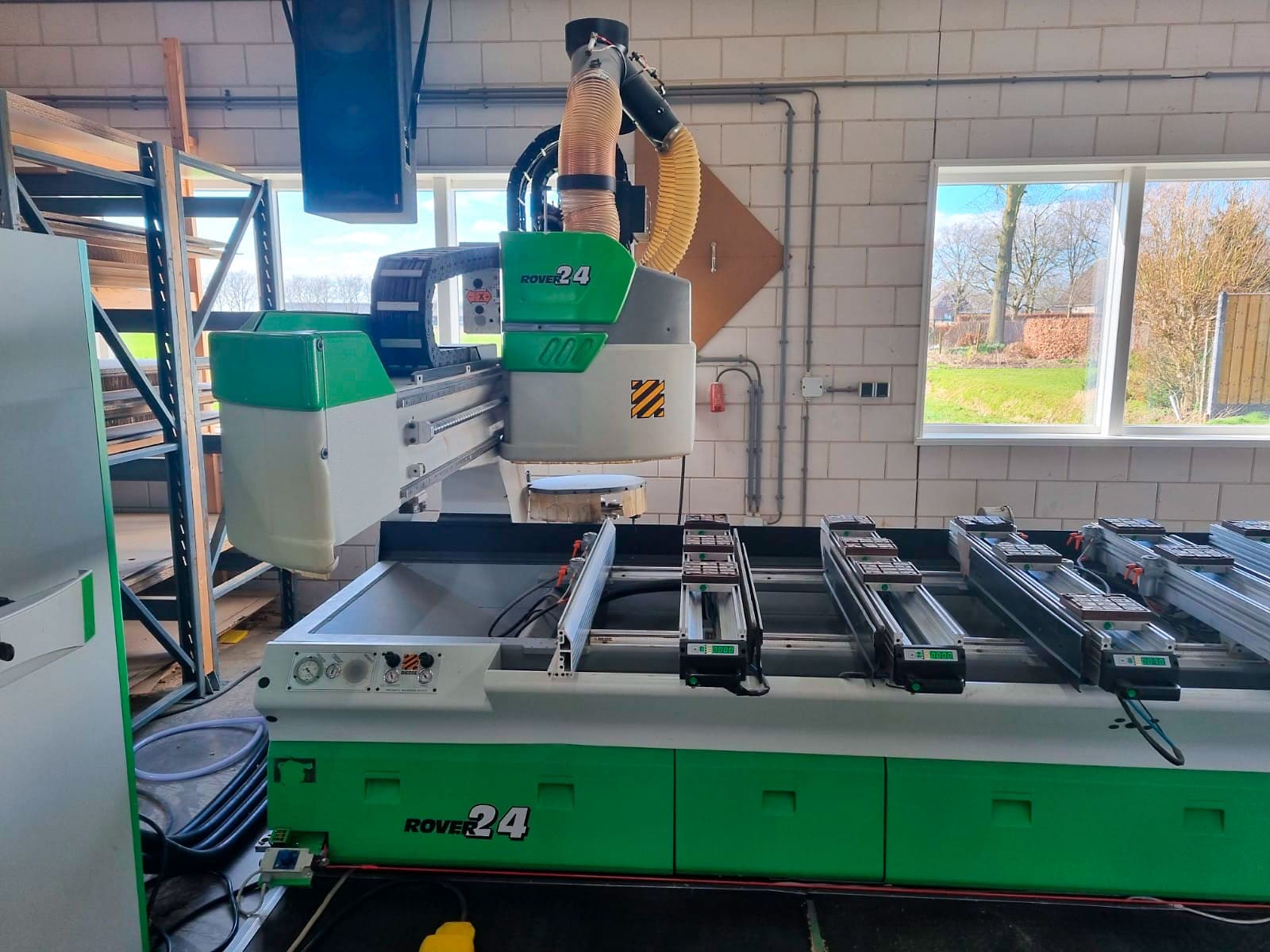 Gebruikt Biesse Rover 24 - CNC-bewerkingscentra - 2001
