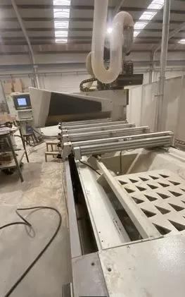 Usado Centro de mecanizado CNC SCM TECH Z44 E I