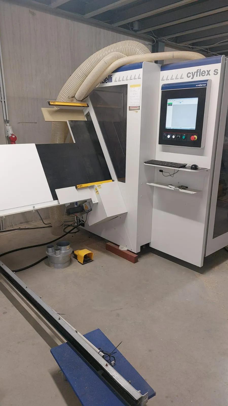 Usado SCM Morbidelli Cyflex S I Centro de Mecanizado CNC