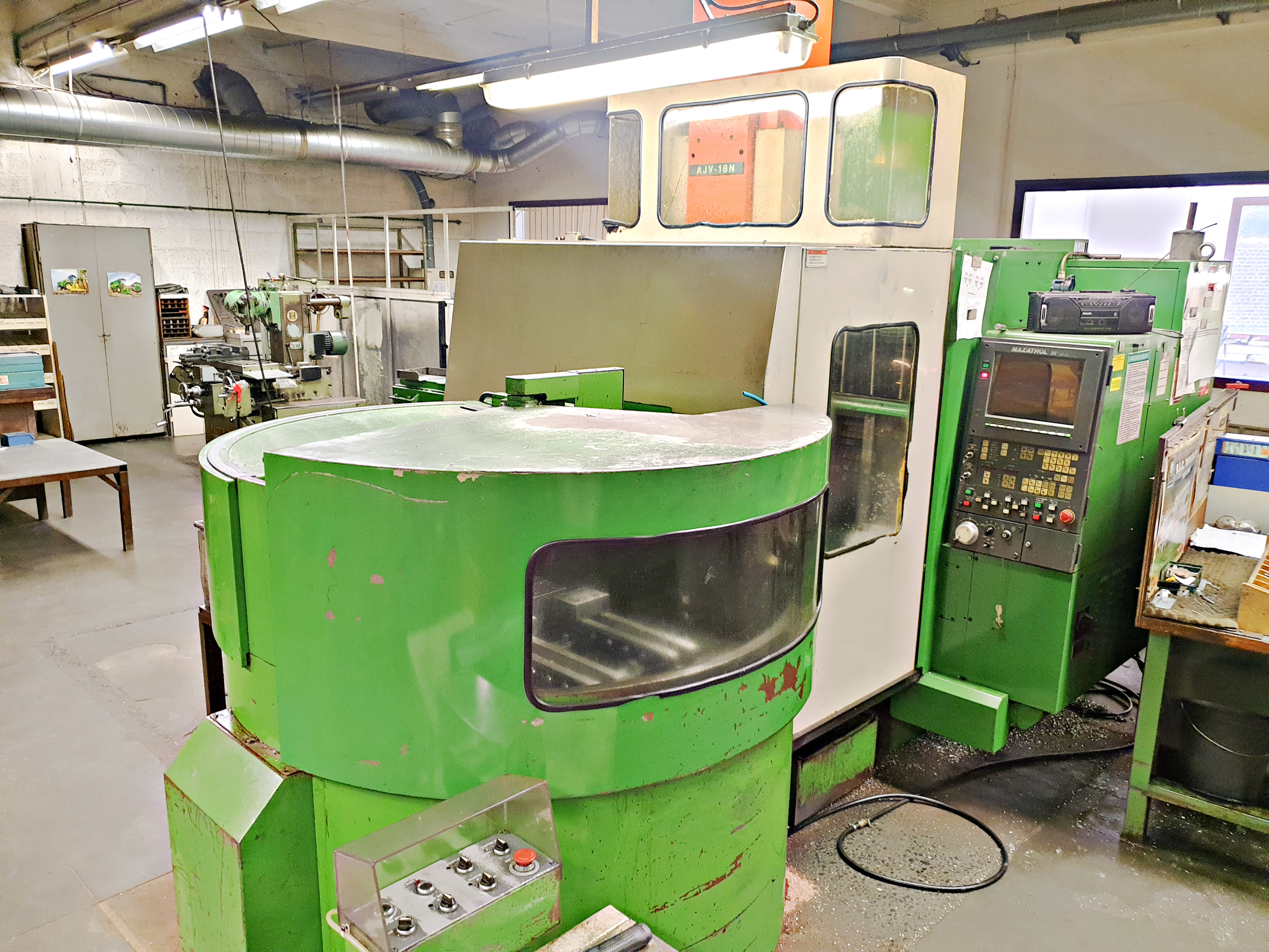 Used Mazak AJV 18 40 - Vertical Machining Centres - 1991