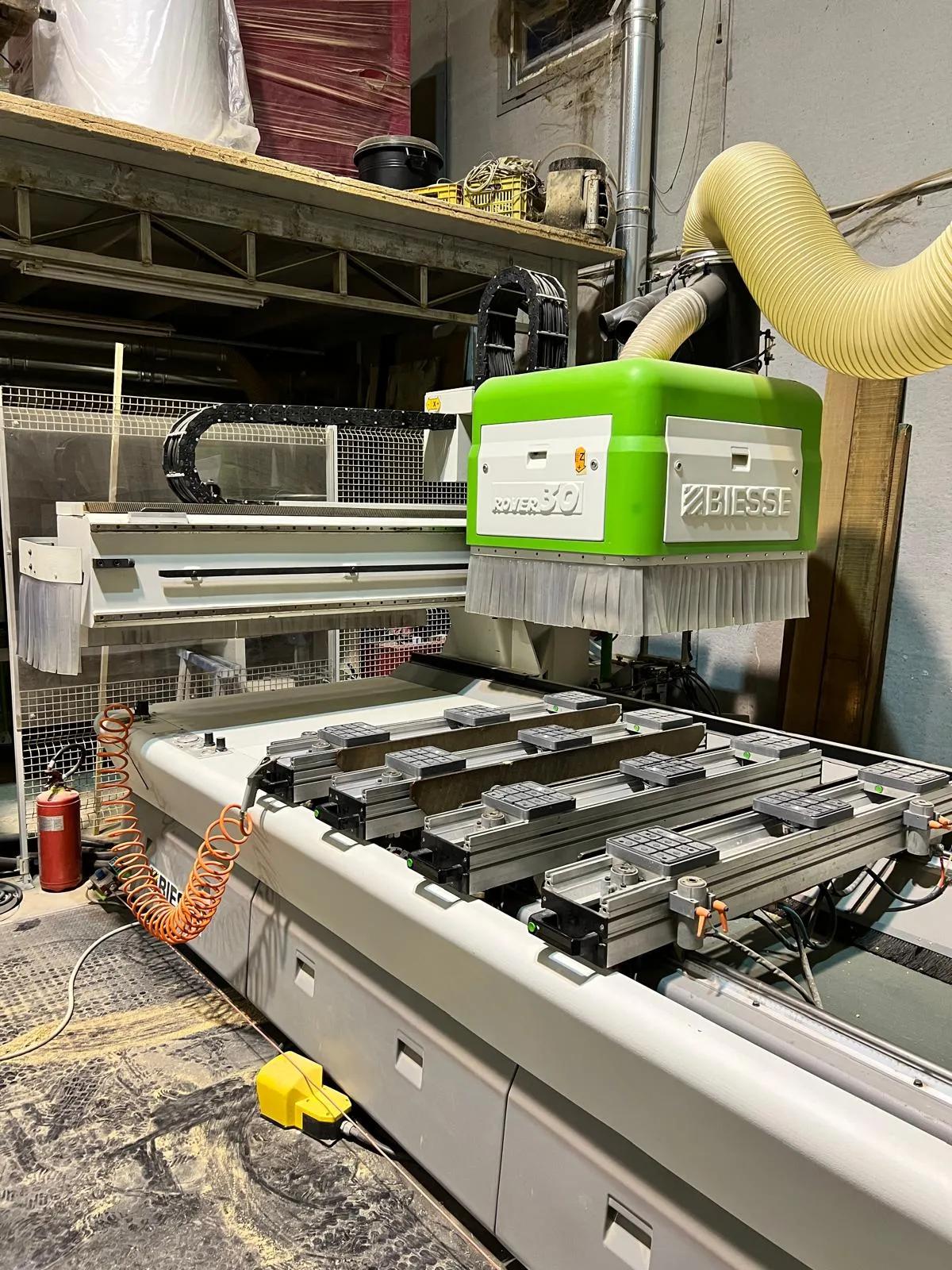 Usado Centro de Mecanizado CNC Biesse Rover 30 I