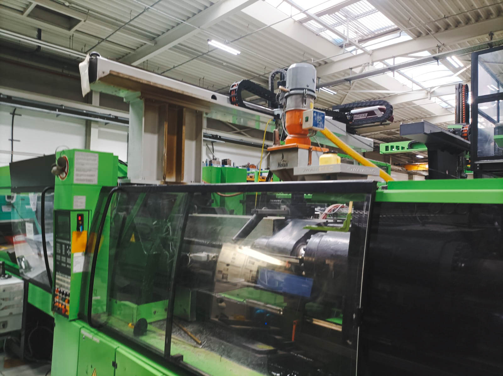 Used Engel ES 2050/300 HL I Injection Moulding I 2000