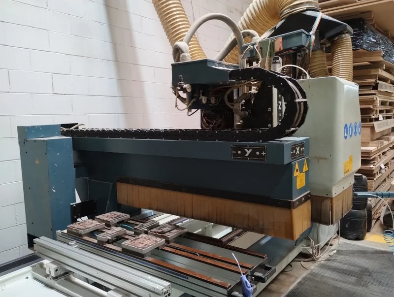 Used Masterwood Winner 2.2 S I CNC Machining center I 1999