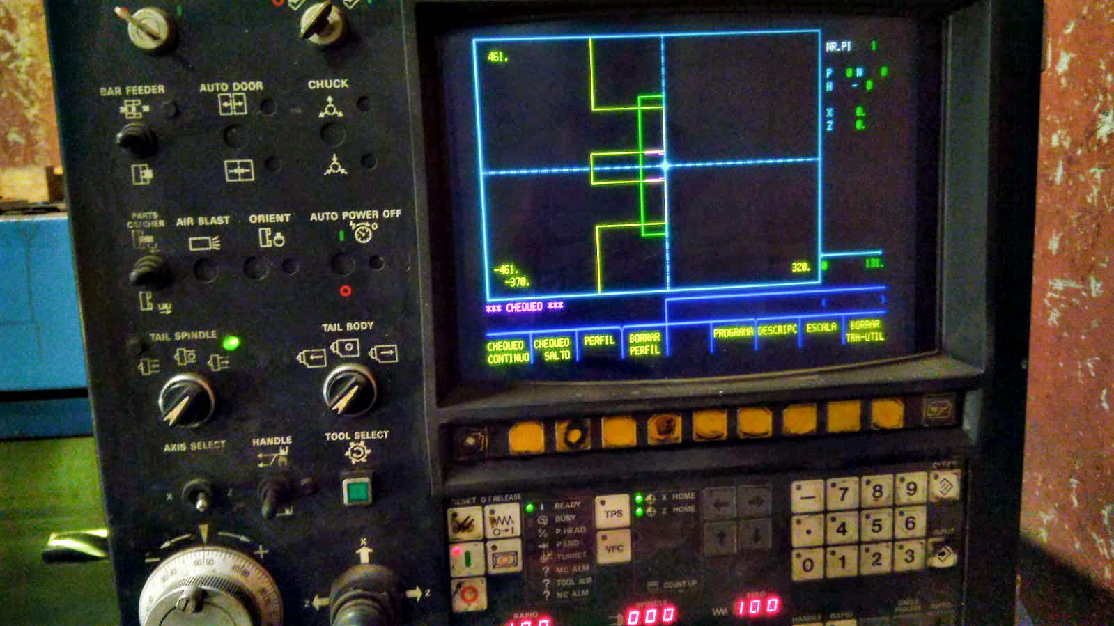 Used Mazak quick turn 15 - CNC Lathe - 1988