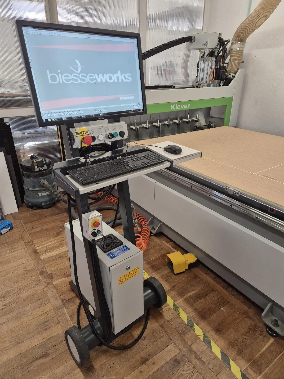 Gebruikt Biesse Klever 1530 G FT I CNC Bewerking Centrum