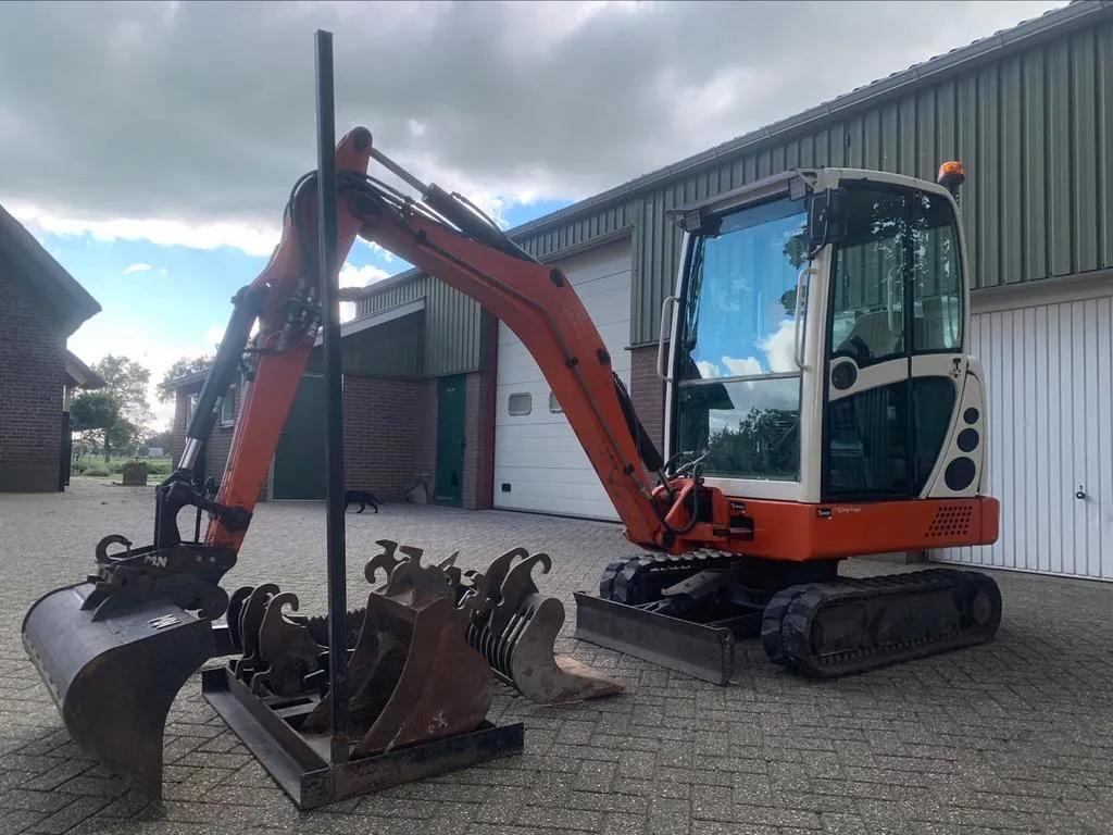 Usado Terex Schaeff HR 1.6 I Mini Excavator