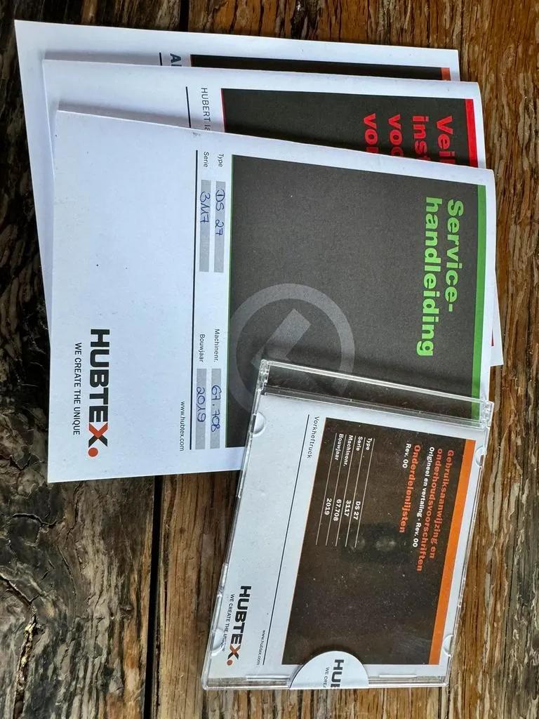 Usado Hubtex DS 27 I Carretilla Lateral Multidireccional