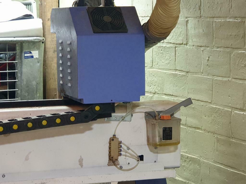 Usado Router AOL 1325