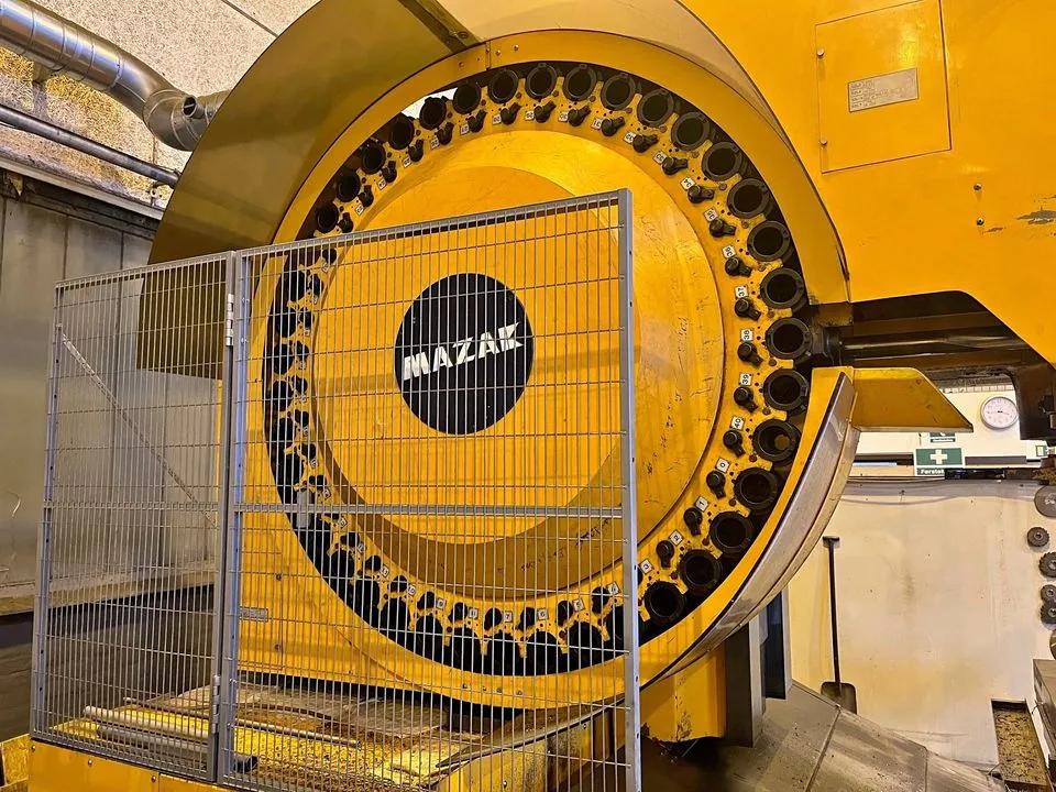 Used Mazak Powercenter V-20 I CNC Milling