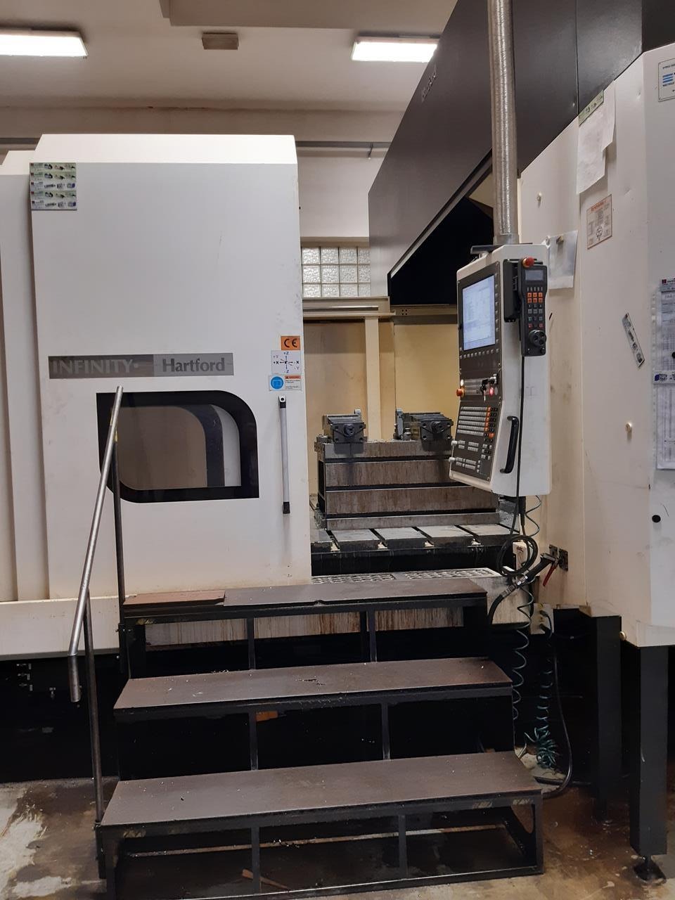 Used Hartford HSA - 428EA I Vertical Machining Center I 2015