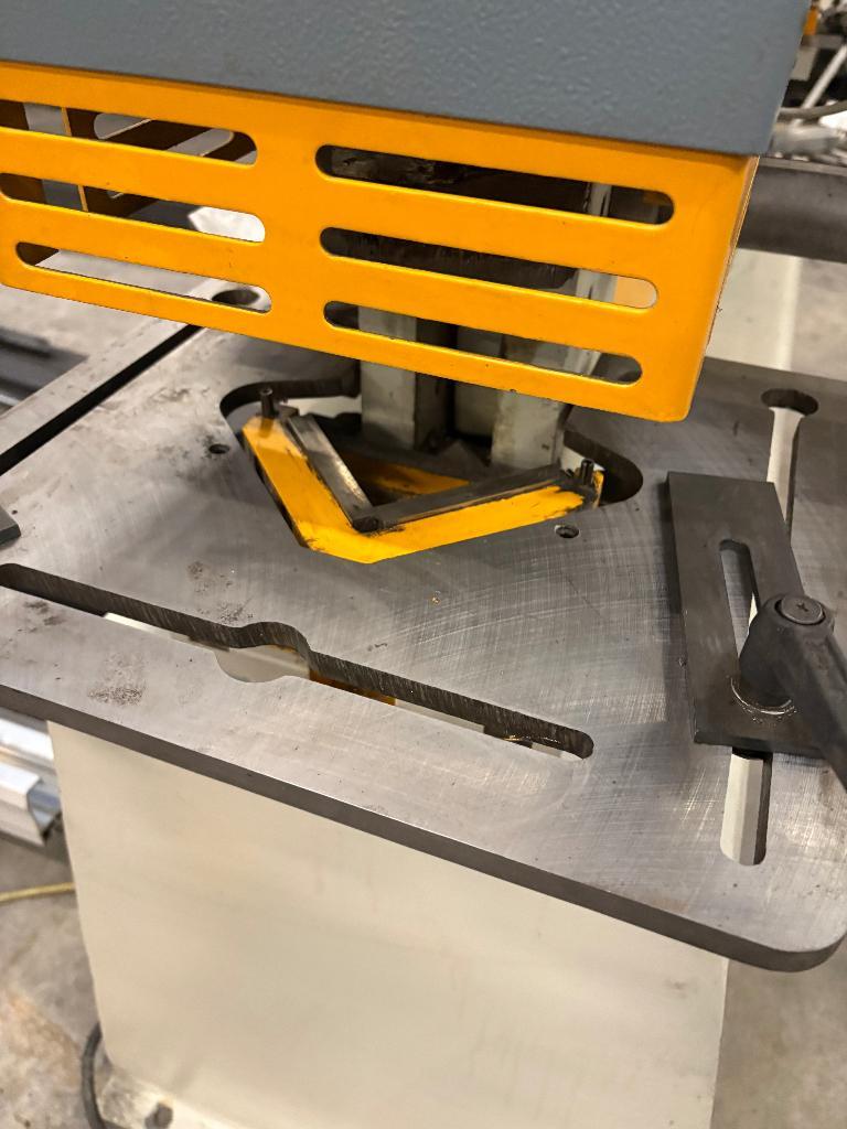 Used Haco Kingsland Multi 60 I Steelworker I 2009