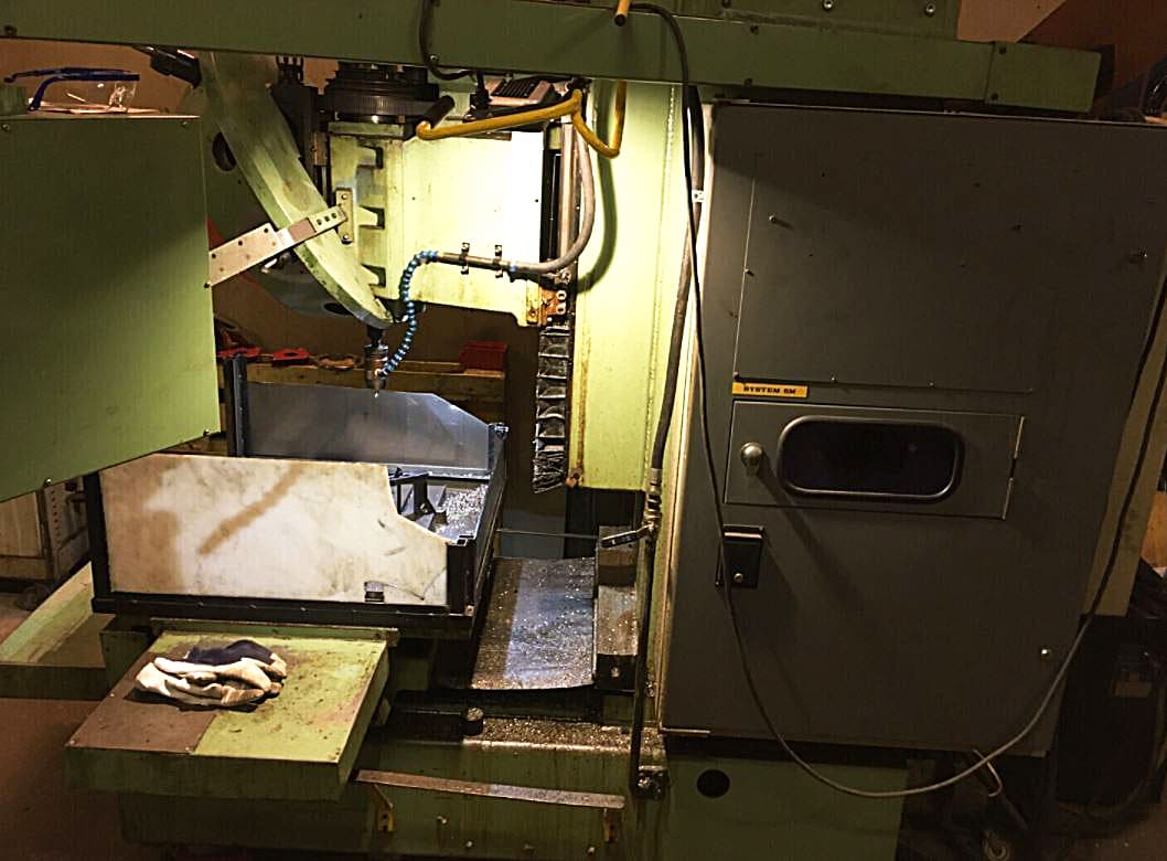 Gebruikt Fanuc Tape CENTER MODEL D - CNC Verticale Bewerkingscentra - 1982