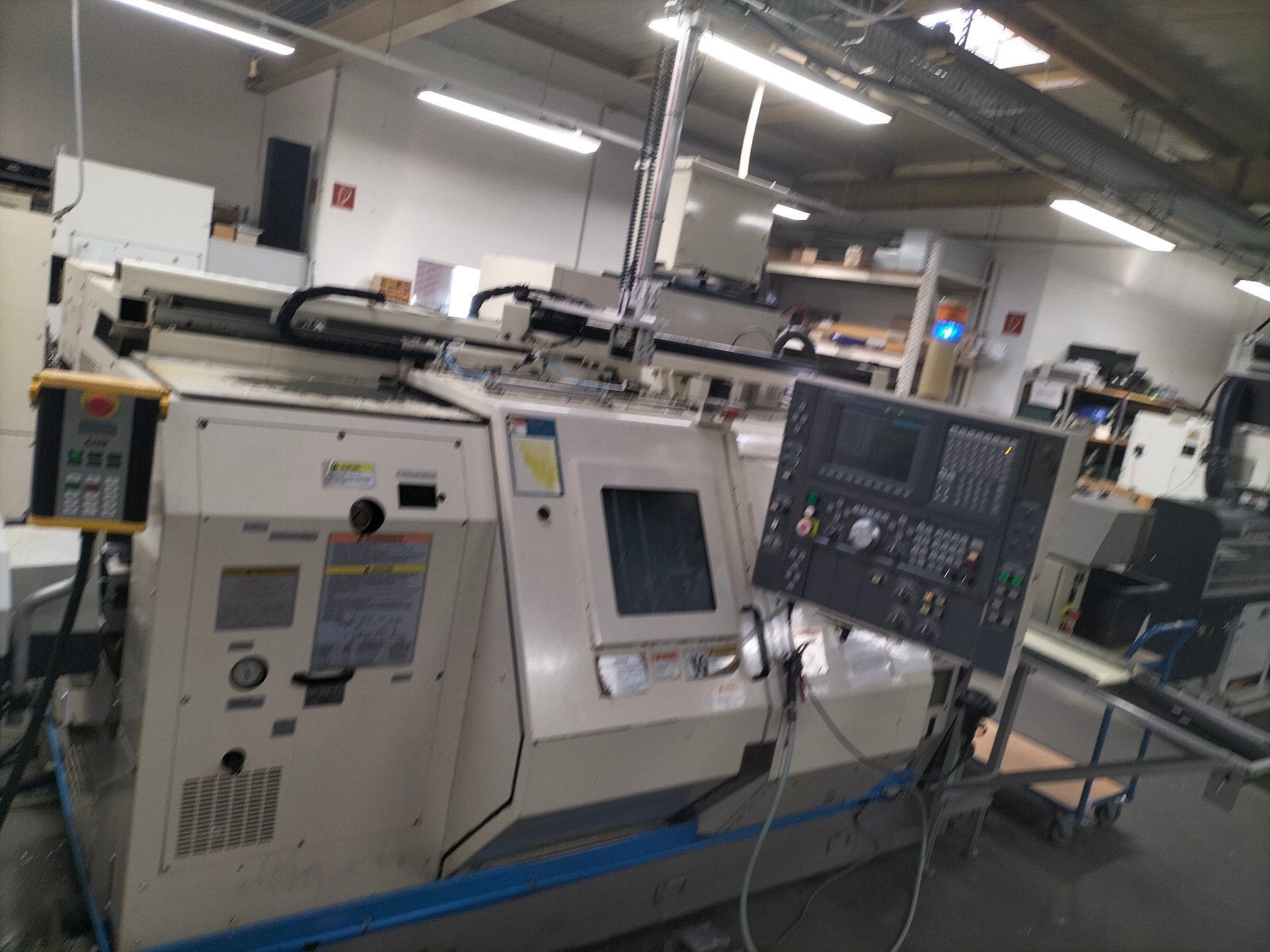 Used Okuma LT10-M I CNC Lathe I 2001